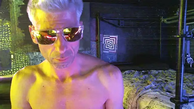 RoomBlueWhite online show from 9, 12, 2024