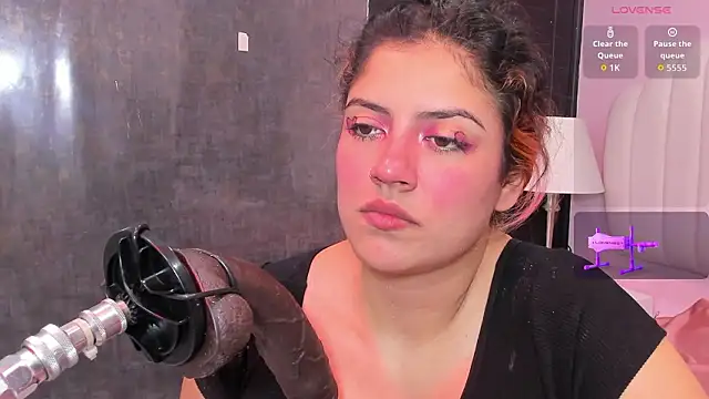 Snapshot of taylor_cupper chatting on 8, 3, 2026 taylor cupper online show from 8, 3, 2026