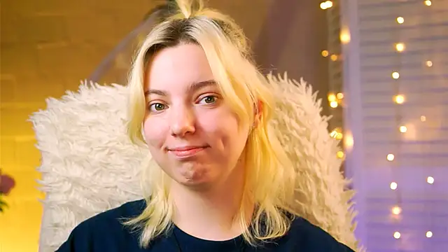 Snapshot of RocKStone_ chatting on 8, 2, 2025 RocKStone online show from 8, 2, 2025