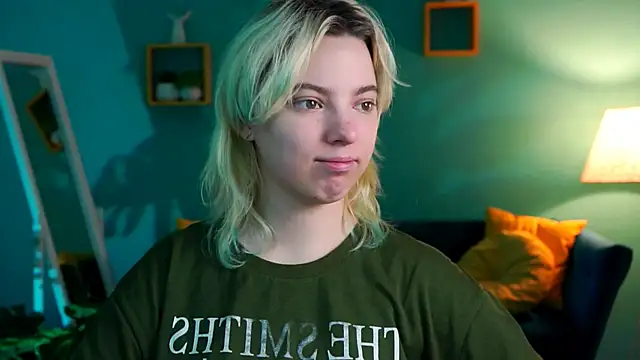 Snapshot of RocKStone_ chatting on 4, 3, 2025 RocKStone online show from 4, 3, 2025