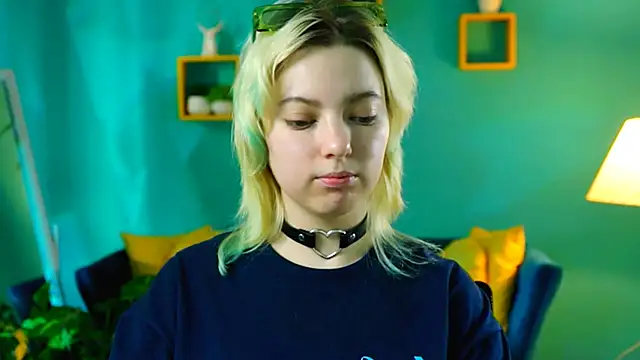 Snapshot of RocKStone_ chatting on 10, 3, 2025 RocKStone online show from 10, 3, 2025