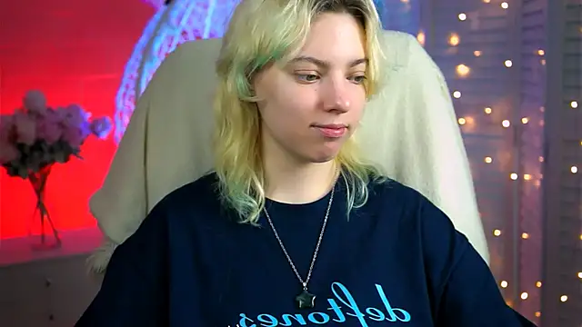 Snapshot of RocKStone_ chatting on 18, 3, 2025 RocKStone online show from 18, 3, 2025