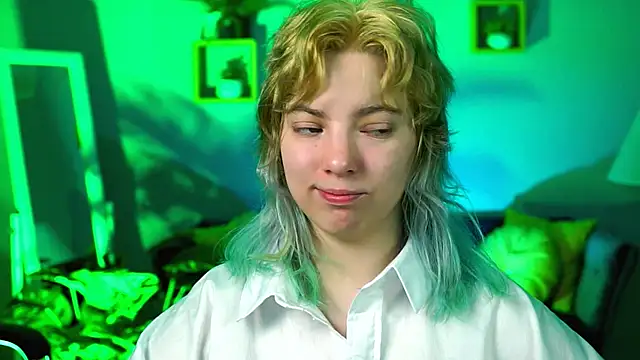 Snapshot of RocKStone_ chatting on 9, 11, 2025 RocKStone online show from 9, 11, 2025