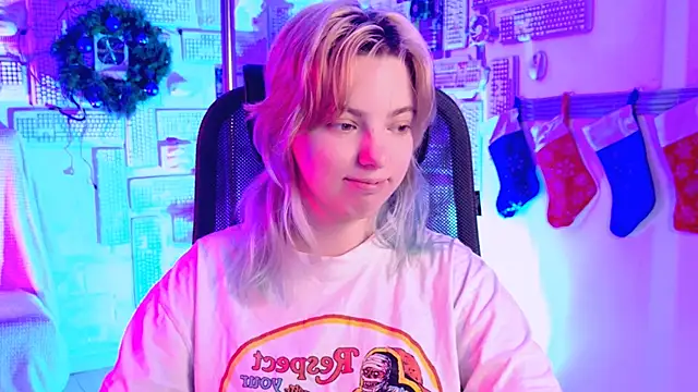 Snapshot of RocKStone_ chatting on 20, 12, 2025 RocKStone online show from 20, 12, 2025