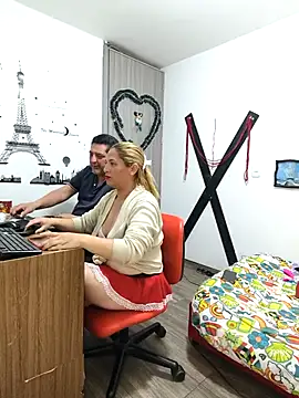 hotandfierylatinos2023 online show from 21, 3, 2025