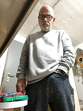 bottomhairy online show from 1, 3, 2026