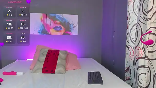 MadissonShakur online show from 4, 3, 2025