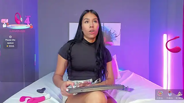 MadissonShakur online show from 7, 10, 2025