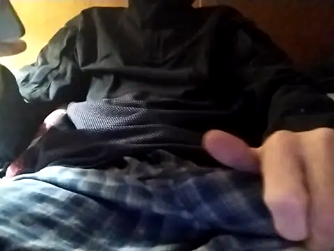 Snapshot of elmerfuddin87 chatting on 6, 3, 2026 elmerfuddin87 online show from 6, 3, 2026