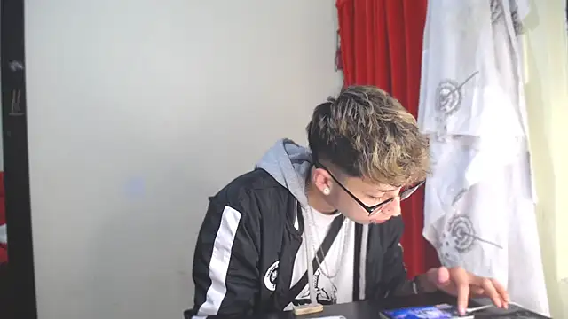 Snapshot of _Thomas_hot_ chatting on 8, 1, 2025 Thomas hot online show from 8, 1, 2025