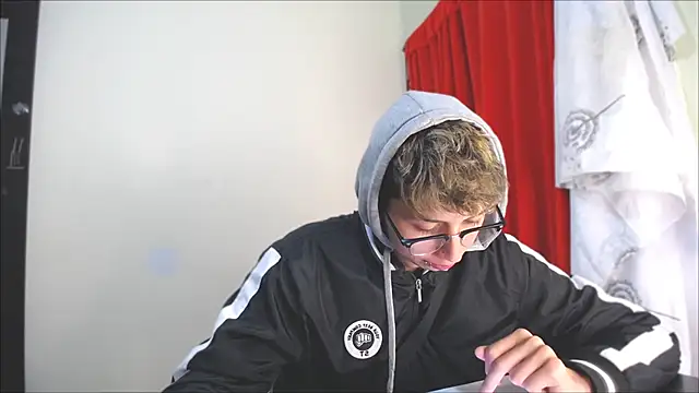 Snapshot of _Thomas_hot_ chatting on 19, 1, 2025 Thomas hot online show from 19, 1, 2025