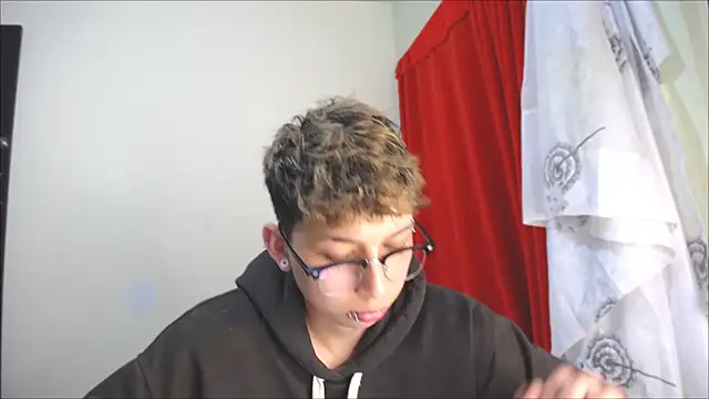 Snapshot of _Thomas_hot_ chatting on 23, 1, 2025 Thomas hot online show from 23, 1, 2025