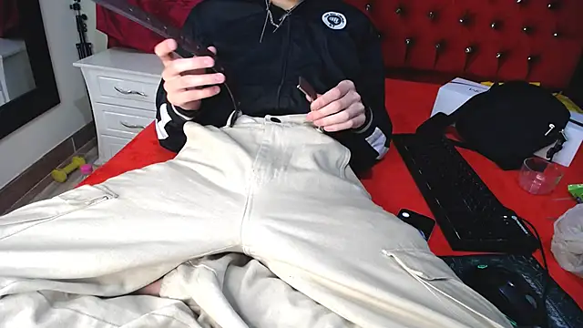 Snapshot of _Thomas_hot_ chatting on 18, 2, 2025 Thomas hot online show from 18, 2, 2025