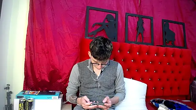 Snapshot of _Thomas_hot_ chatting on 23, 3, 2025 Thomas hot online show from 23, 3, 2025