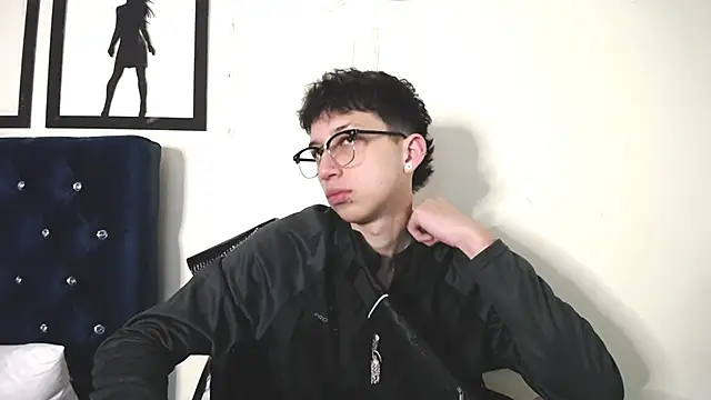 Snapshot of _Thomas_hot_ chatting on 12, 9, 2025 Thomas hot online show from 12, 9, 2025