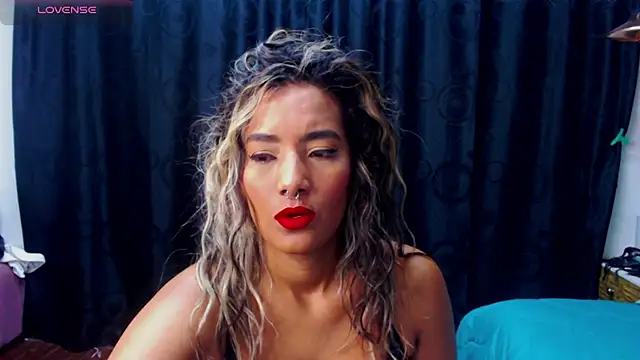 megan collins96 online show from 22, 1, 2025