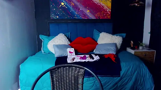 megan collins96 online show from 27, 2, 2025