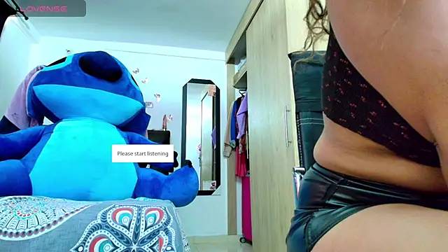 megan collins96 online show from 6, 10, 2025