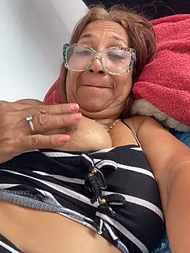 SWEET LOVER01 online show from 7, 4, 2026