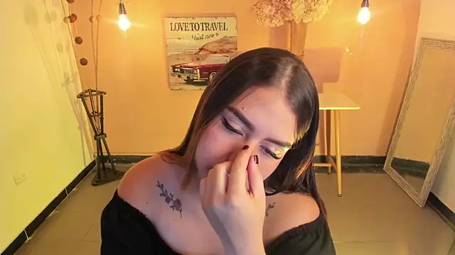 ArianaBaker online show from 28, 11, 2025