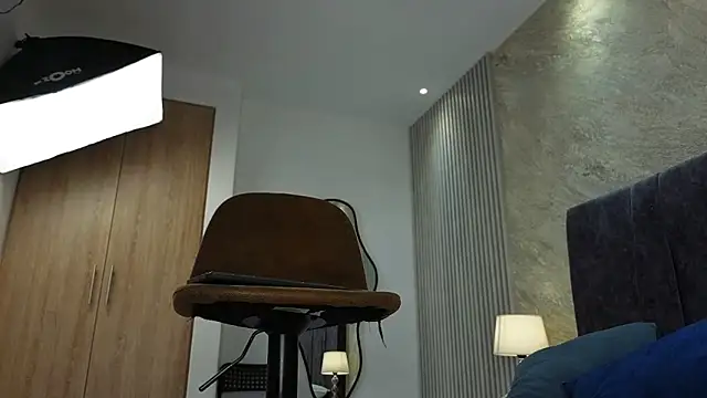 Snapshot of lola__sweetx chatting on 23, 5, 2026 lola sweetx online show from 23, 5, 2026
