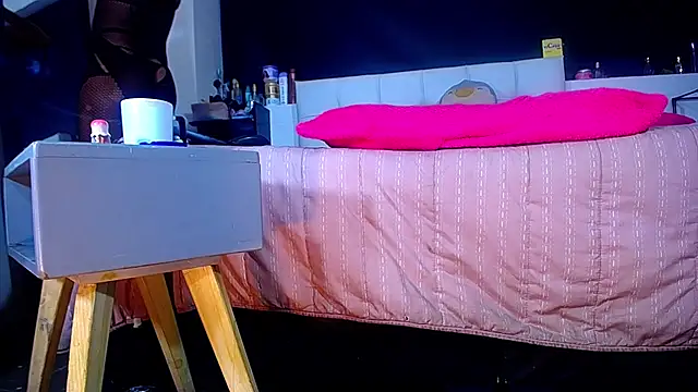 bellatrixx 69 online show from 13, 10, 2025