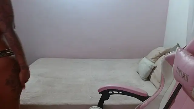 TiffanyRoouse online show from 3, 12, 2024