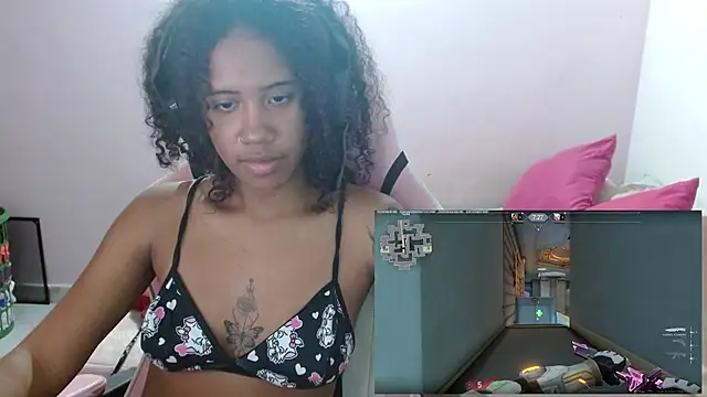 TiffanyRoouse online show from 14, 1, 2025