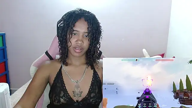 TiffanyRoouse online show from 10, 3, 2025