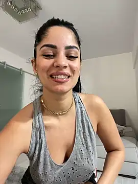 Snapshot of _adelle chatting on 5, 1, 2025 adelle online show from 5, 1, 2025