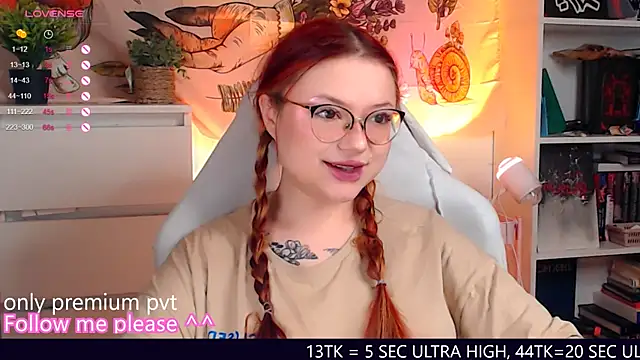 Snapshot of me__hanna chatting on 20, 11, 2025 me hanna online show from 20, 11, 2025