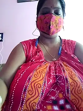 Snapshot of Kayra_34 chatting on 7, 10, 2025 Kayra 34 online show from 7, 10, 2025