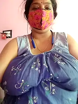 Snapshot of Kayra_34 chatting on 12, 11, 2025 Kayra 34 online show from 12, 11, 2025