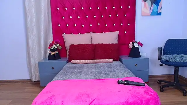 VeryGoodBadGirl1 online show from 9, 4, 2026