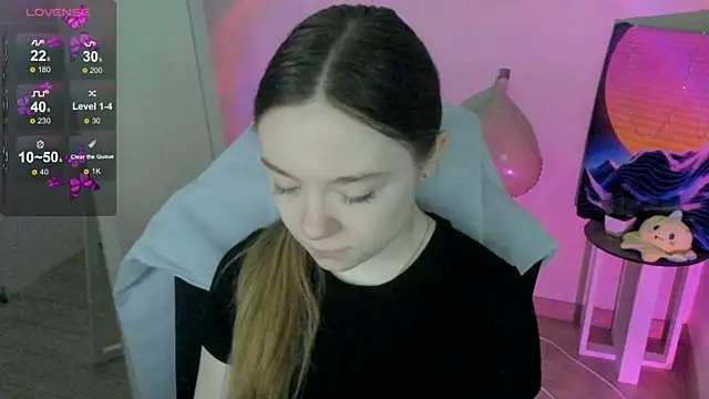 Florence meow online show from 28, 2, 2025