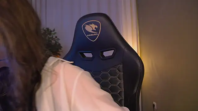 Snapshot of ELLIEJAY chatting on 5, 3, 2025 ELLIEJAY online show from 5, 3, 2025