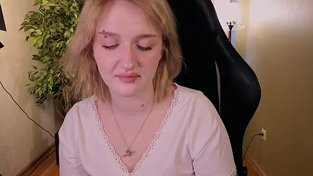 ELLIEJAY online show from 8, 3, 2026