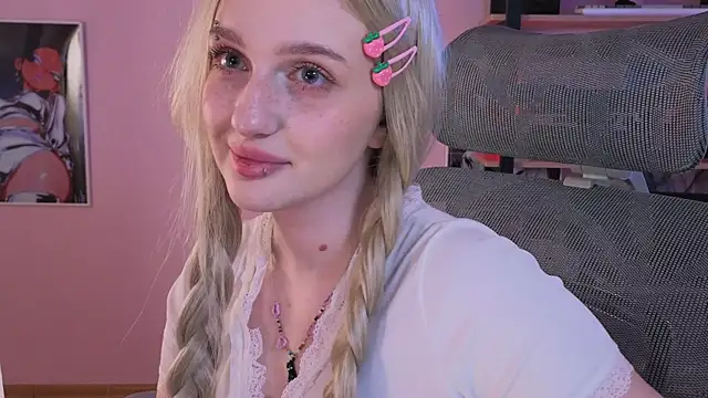 ELLIEJAY online show from 25, 4, 2026