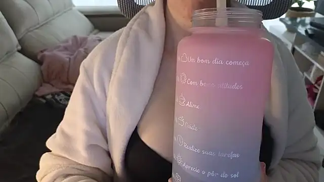 MommyLoveAanal online show from 16, 9, 2025