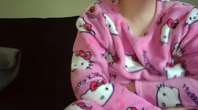 Snapshot of magical_mia chatting on 20, 2, 2025 magical mia online show from 20, 2, 2025