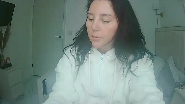 magical mia online show from 16, 4, 2026