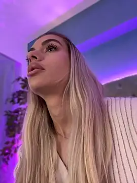 HaileyMadow online show from 23, 11, 2025