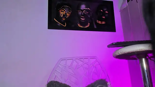 Kendall Hotsexy x online show from 23, 6, 2026