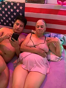Snapshot of Grandma_Mature23 chatting on 8, 2, 2025 Grandma Mature23 online show from 8, 2, 2025