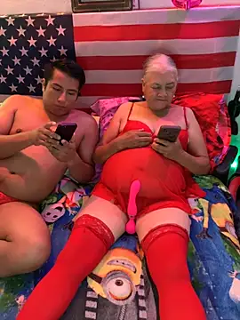 Snapshot of Grandma_Mature23 chatting on 24, 2, 2025 Grandma Mature23 online show from 24, 2, 2025