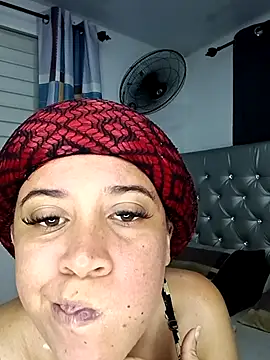 Snapshot of the_geisha_2021k chatting on 22, 10, 2025 the geisha 2021k online show from 22, 10, 2025