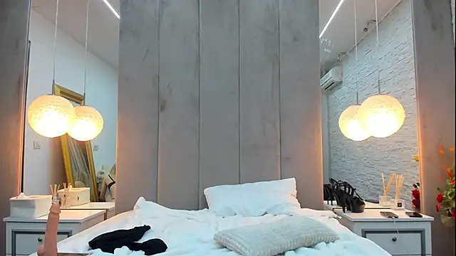 Yanna miana online show from 4, 1, 2025