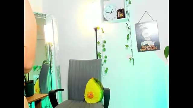 Snapshot of GenesisWhite chatting on 5, 1, 2025 GenesisWhite online show from 5, 1, 2025