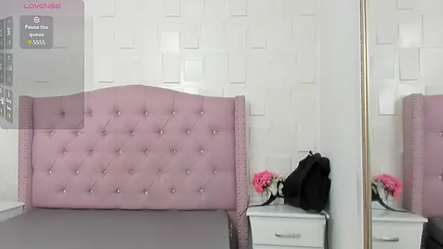 MonicaSchwartz online show from 20, 2, 2026