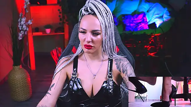 MonicaMaxwel online show from 11, 2, 2025